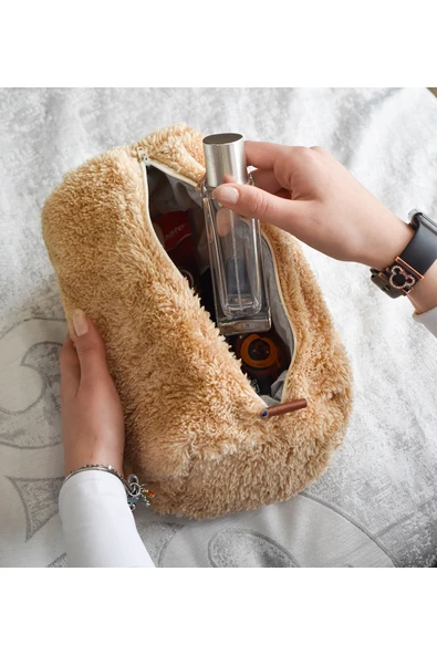 Ayıcı Oyuncak Yumuşacık Peluş Seyahat Çantası – Konforlu ve Şık Tasarım ürün görseli 1