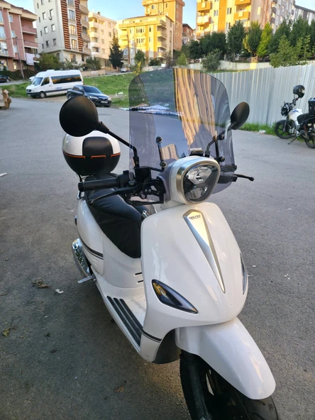 MOTOCAM Rks Letbe LB 125 Ön Cam 2023-2025 Model 44cm Füme Renkli 4mm ELCİKSİZ APARAT GÖNDERİLMEYECEK - Resim 2