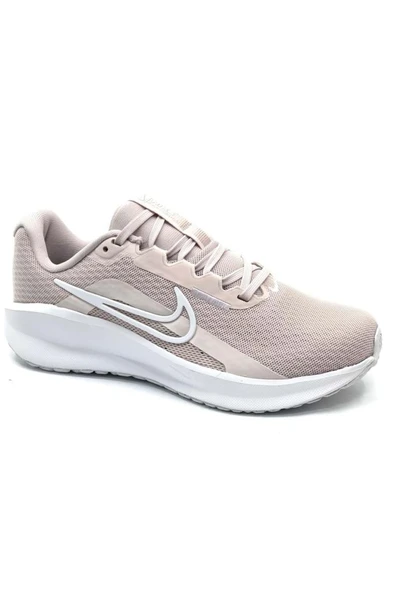 Nike DOWNSHIFTER 13 FD6476 007 Kadın Yürüyüş ve Koşu Ayakkabısı Pudra Beyaz 36-40 - Resim 2