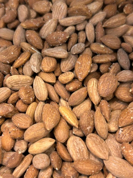 Öz Altın Kayısı Tuzlu Kayısı Çekirdeği 1 KG ürün görseli 1