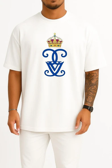 Oversize İsveçli Gustaf V Royal Cypher Monogram Monarch Göğüs Baskılı Unisex T-Shirt ürün görseli 1