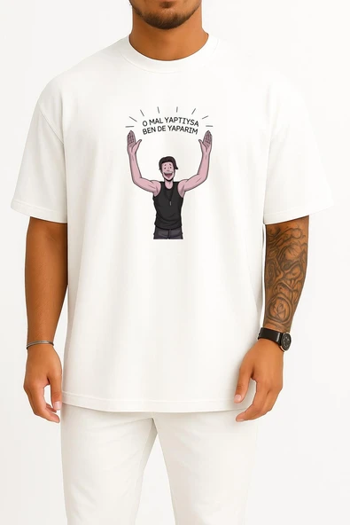 Oversize O Mal Yaptıysa Bende Yaparım Motivasyon Göğüs Tasarımlı Unisex T-Shirt - Resim 4