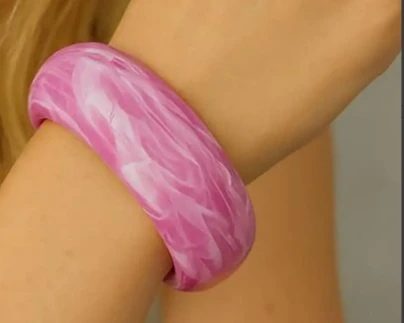 Fuşya Renk Kalın Kemik Mika Bileklik ürün görseli 1