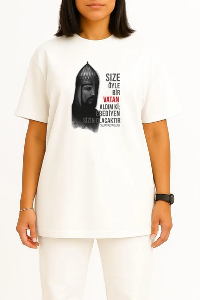 Oversize Sultan Alparslan Göğüs Tasarımlı Unisex T-Shirt - Resim 11
