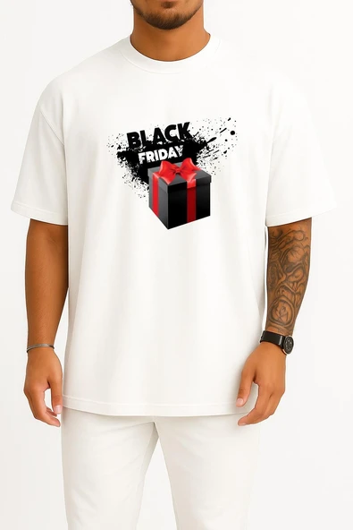 Oversize Black Friday - Kara Cuma Göğüs Tasarımlı Unisex T-Shirt ürün görseli