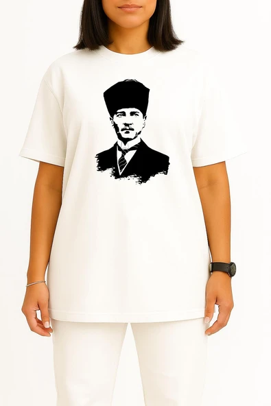 Oversize Mustafa Kemal Atatürk Göğüs Tasarımlı Unisex T-Shirt - Resim 8