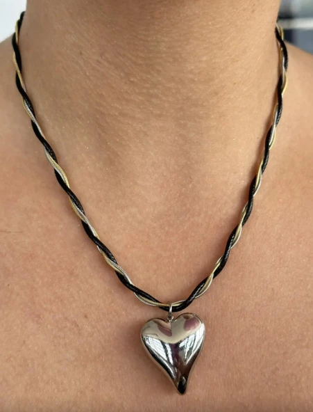 Gümüş Renk Kalp Figürlü Çelik Kolye ürün görseli 1