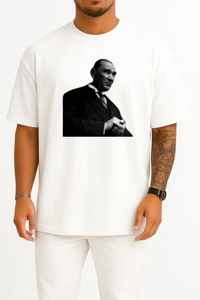 Oversize Mustafa Kemal Atatürk Göğüs Tasarımlı Unisex T-Shirt - Resim 10