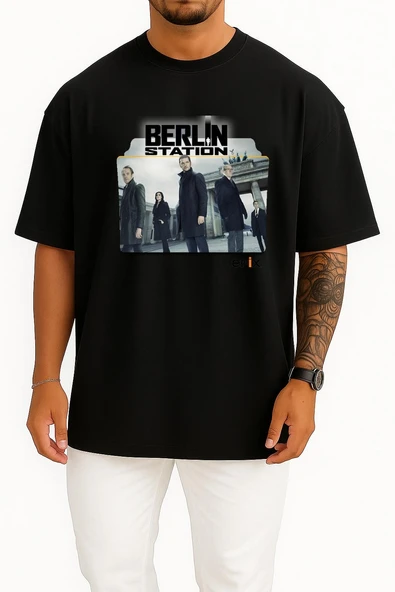 Oversize Berlin Station Series And Season Folder İcons, Berlin Station Göğüs Tasarımlı Unisex T-Shirt - Resim 11
