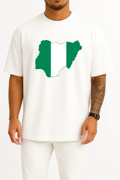 Oversize Nijerya Bayrağı Ve Haritası Göğüs Tasarımlı Unisex T-Shirt ürün görseli