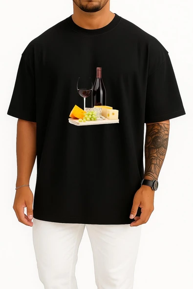 Oversize Peynir Tabağı Ve Wine Göğüs Tasarımlı Unisex T-Shirt - Resim 9