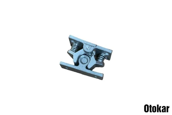 KAPI TUTUCU SETİ LANDROVER (73B00-55146-AA+73B00-55144-AA) ürün görseli 1