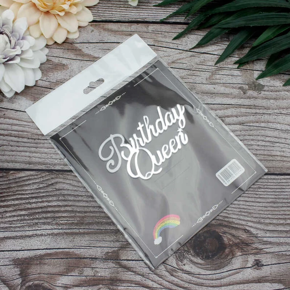 Pasta Önü Pleksi Birthday Queen Yazı Gümüş 10x6 cm - Resim 2