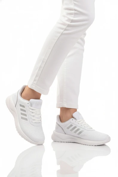 Walkway Beyaz Bağcıklı Unisex Spor Ayakkabı ürün görseli 1