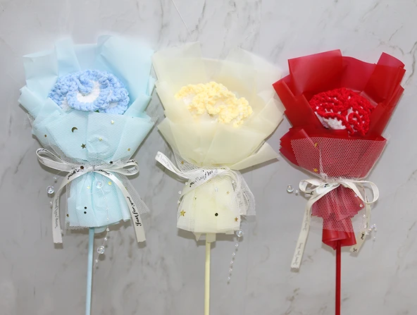 Dekoratif Tekli Çiçek Buketi (El Örgüsü) ürün görseli 1