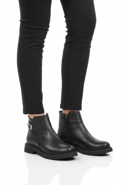 Pierre Cardin Siyah İçi Kürklü Kadın Topuklu Bot ürün görseli