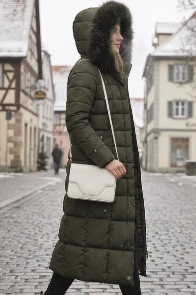 Kışlık Tam Boy Kürklü Şişme Kadın Mont - Resim 2