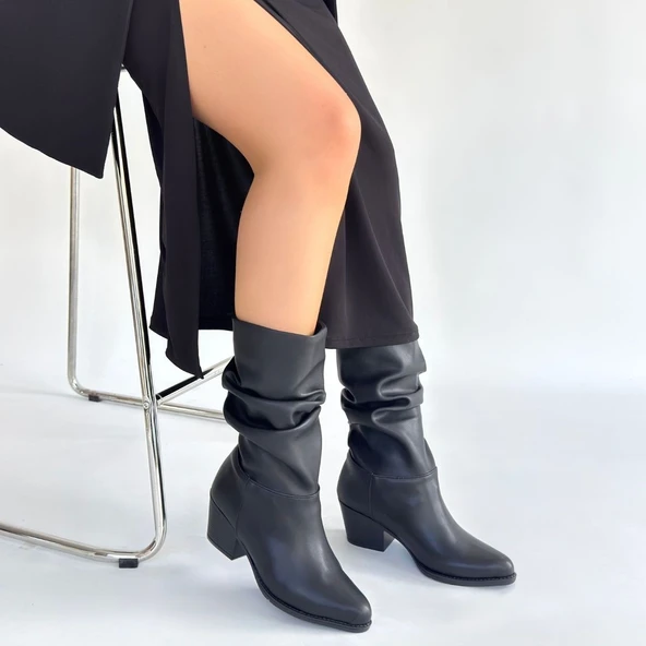Pabucmarketi Siyah Körüklü Kadın Topuklu Çizme - Resim 4