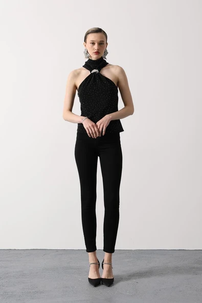 Gümüş Tokalı Simli Kaplamalı Kadın Halter Yaka Elbise - Resim 3