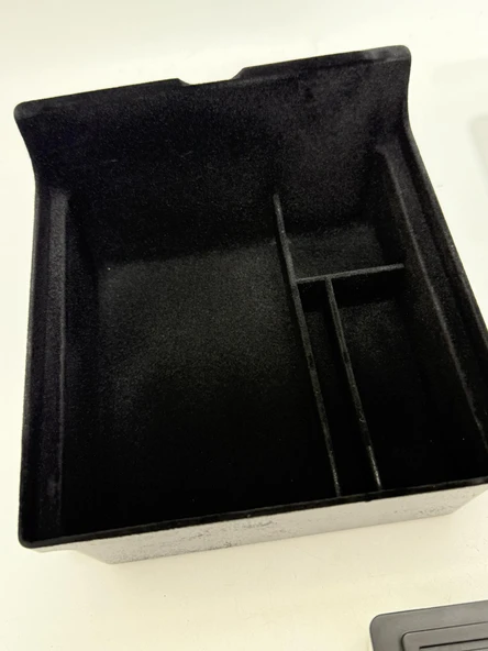 Tesla Model 3 ve Model Y Kadife Kaplama Orta Konsol Düzenleyici - Resim 9