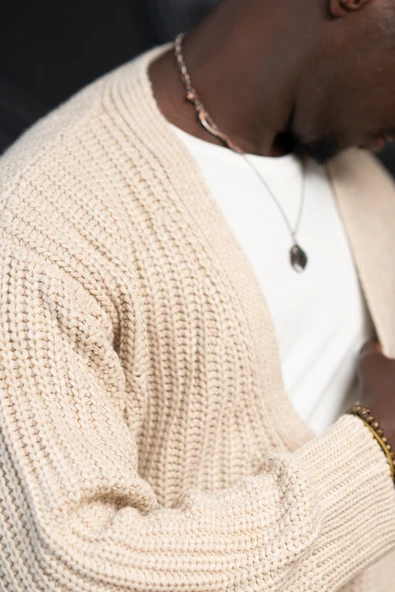 Oversize Crop Model V Yaka Düğme Kapamalı Örgü Hırka - Resim 10