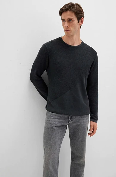 Mavi M070702-900 Bisiklet Yaka Kazak Erkek Sweatshirt - Resim 2