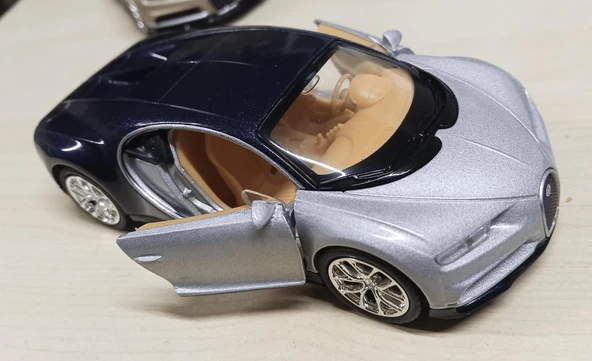 Oyuncak Metal Model Araba 1/36 Çek Bırak Bugatti Chiron Gri ürün görseli 1