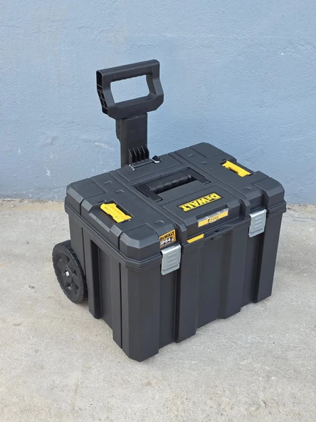 Dewalt TSTAK Ağır Hizmet Tipi Tekerlekli Derin Takım Çantası DW011 (Çıtır Darbeli) ürün görseli