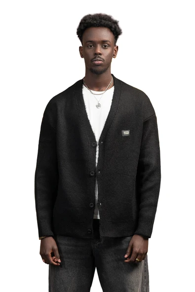 Oversize V Yaka Düğme Kapamalı Salaş Model Hırka ürün görseli 1