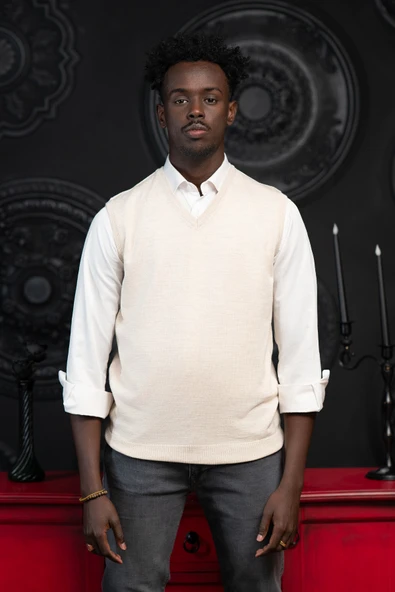 V Yaka Regular Fit Yünlü Kolsuz Triko Süveter - Resim 10