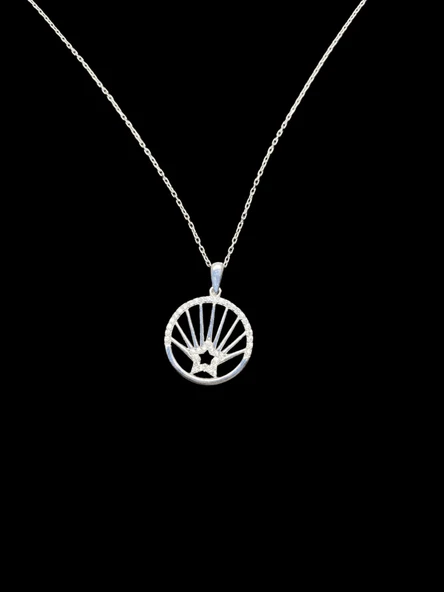 ? 925 Ayar İthal Gümüş Yıldız & Işın Desenli Kolye | Zirkon Taşlı Sembolik Şık Tasarım ürün görseli 1