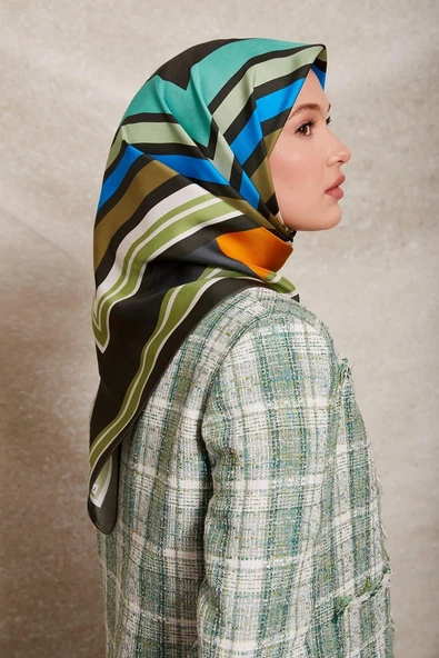 Kare Desenli Twill İpek Eşarp-0920 - Resim 7