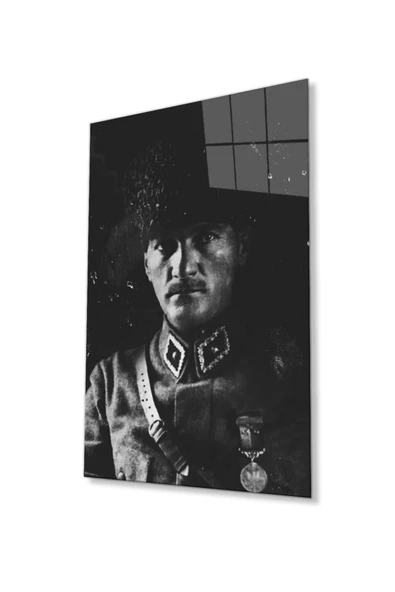 Atatürk Cam Tablo 4mm Dayanıklı Temperli Cam, Atatürk Glass Wall Art ürün görseli