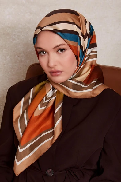 Kare Desenli Twill İpek Eşarp-0920 ürün görseli 1