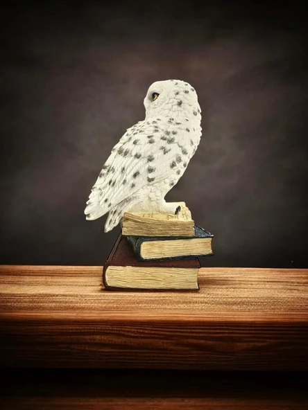 Luxxi Kitap Üstünde Kar Baykuşu Veronese - OFİS VE HEDİYELİK MASAÜSTÜ DEKOROTİF ÜRÜNLER VE AKSESUARLAR - Resim 4