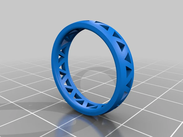 Byr Üçgen Desenli Yüzük (Plastik Aparattır!!!) 3D ürün görseli