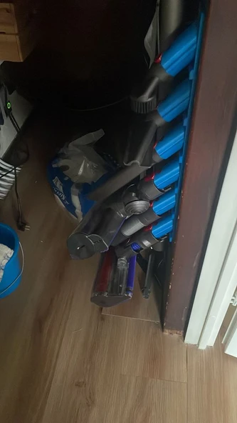 Byr Modüler Dyson Aksesuar Tutucu (Sadece Plastik Aparattır!!!) 3D ürün görseli