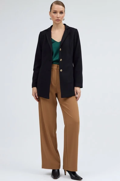 Tasarım Yaka Üç Düğme Kaşe Siyah Kaban ürün görseli 1