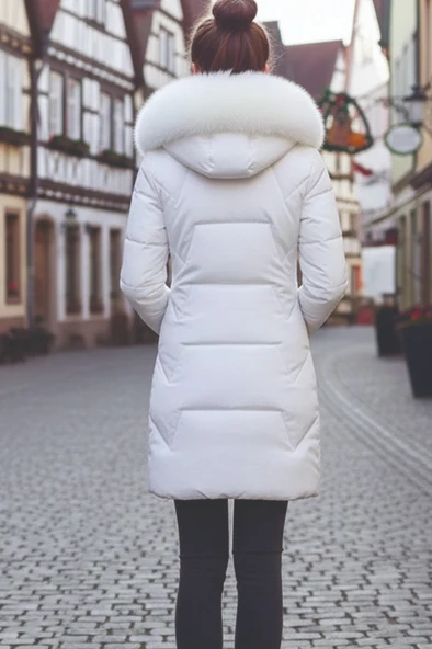 Kışlık Kürklü Kapüşonlu Kadın Şişme Mont - Resim 2