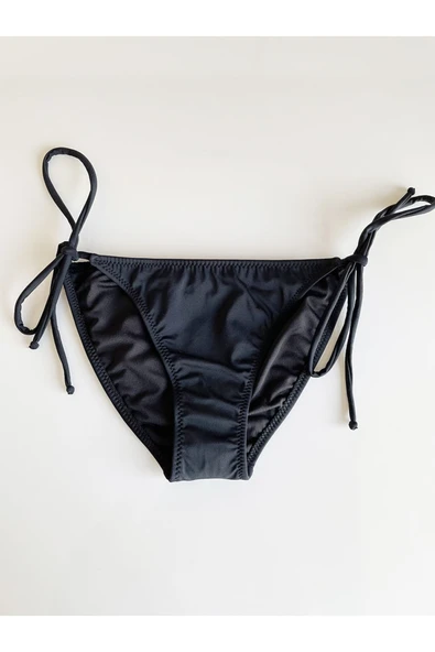 Zi Siyah Kenarları Ince Ip Bağlama Detaylı Bikini Altı - Resim 3