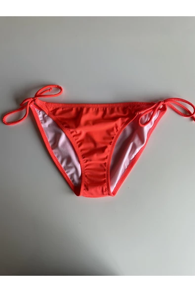 Zi Nar Çiçeği Kenarları Ince Ipli Bağcıklı Bikini Altı - Resim 2