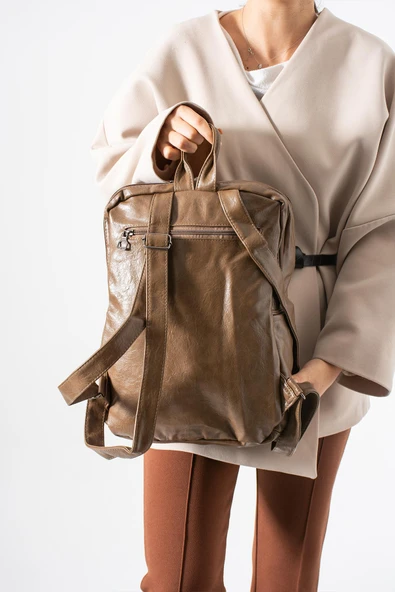 Suni Deri Yıkama Sırt Çantası (Poliüretan) Vizon Model:(571-14-16G) - Resim 2