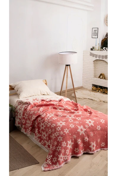 Rayme Textile Yılbaşı Temalı Kar Tanesi Desenli Müslin Yorgan | %100 Pamuk | Tek Kişilik | Kırmızı ve Yeşil - Resim 2