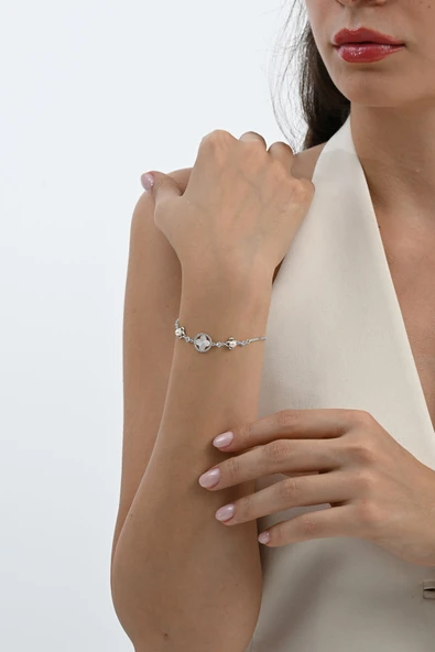 925 ayar gümüş rodyumlu inci, sedef ve zirkon taşlı asansörlü asil yonca gümüş bileklik SGTL13059RODAJ - Resim 3