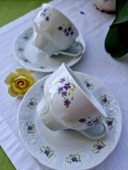 Antika Mitterteich Mor Menekşe Çiçek Desenli Gofreli Alman Porseleni Zarif Duble Kahve Fincanı - Resim 4