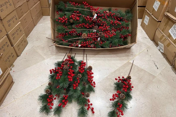 Yapay Çiçek Kokina ve Çam Dalı Uzun Dal Kozalaklı 75cm Yılbaşı Çiçeği (1 adet) - Resim 3