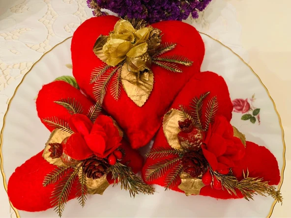 Handmade/El Yapımı Sevgililer Günü için Altın Çiçekli Özel Tasarım Romantik Kırmızı Kalpler ürün görseli