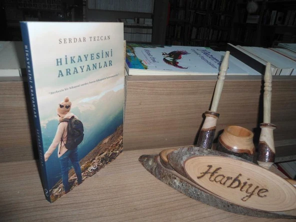 HİKAYESİNİ ARAYANLAR ürün görseli