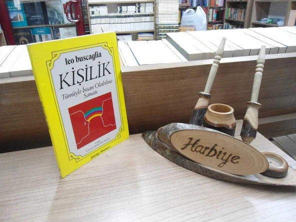 KİŞİLİK - TÜMÜYLE İNSAN OLABİLME SANATI ürün görseli 1