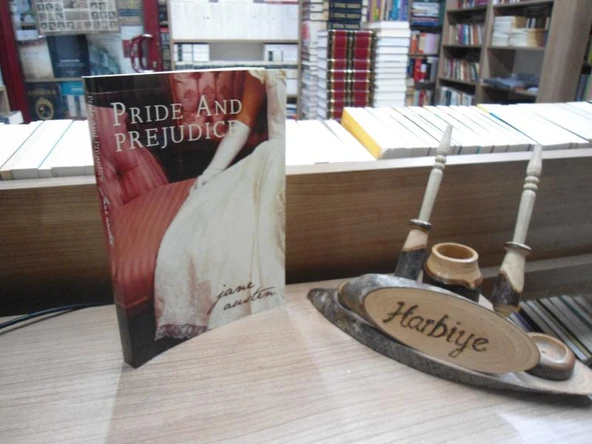 PRIDE AND PREJUDICE ürün görseli 1